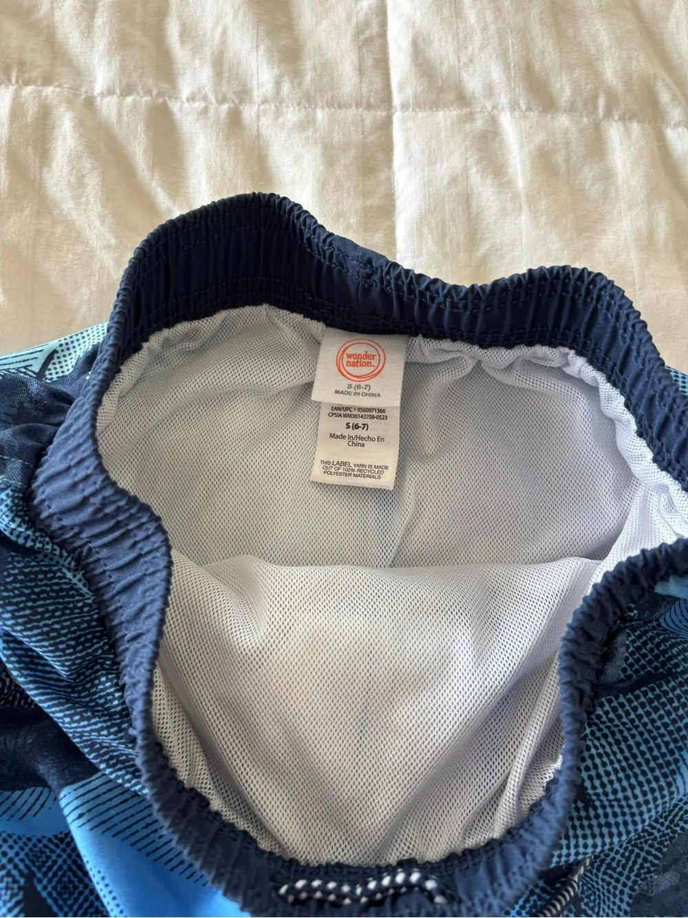 Boys Small 6/7 Blue Shark Swim Trunks